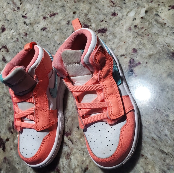 Jordan - Picture 6 of 6